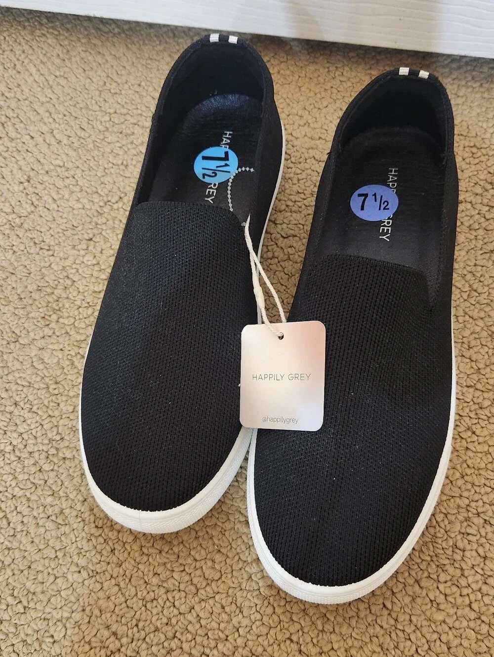 Women's Happily Grey Black Slip-On Sneakers Size 7 1/2